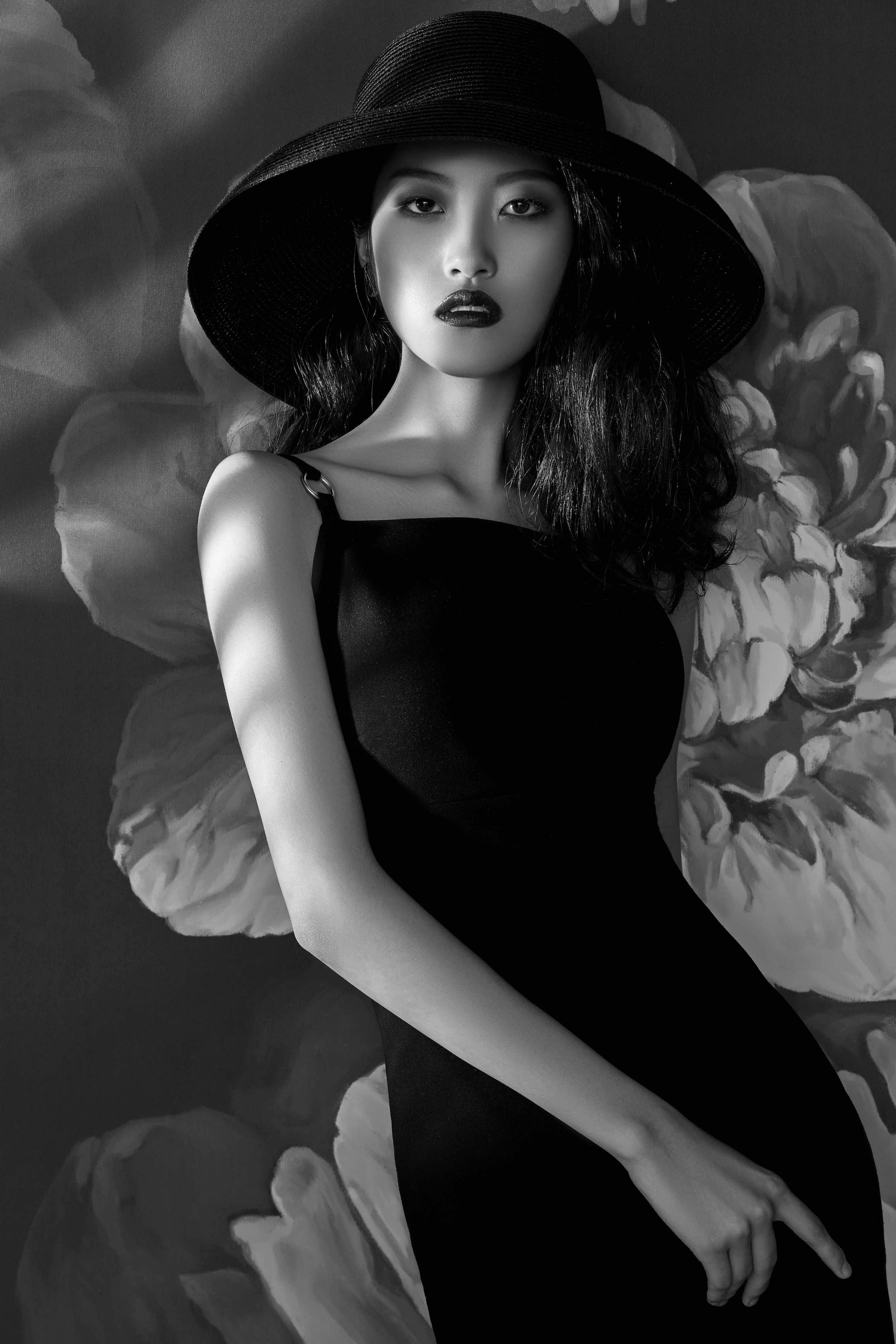石羽莎