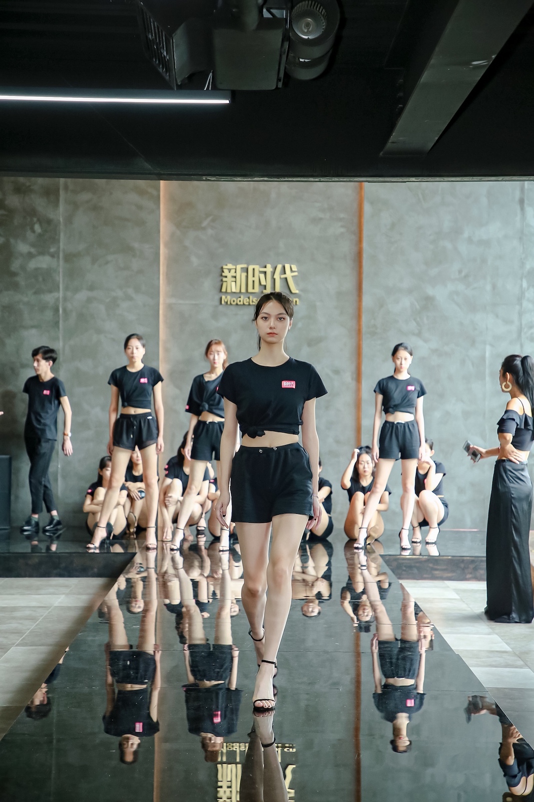 模特大赛赛前培训