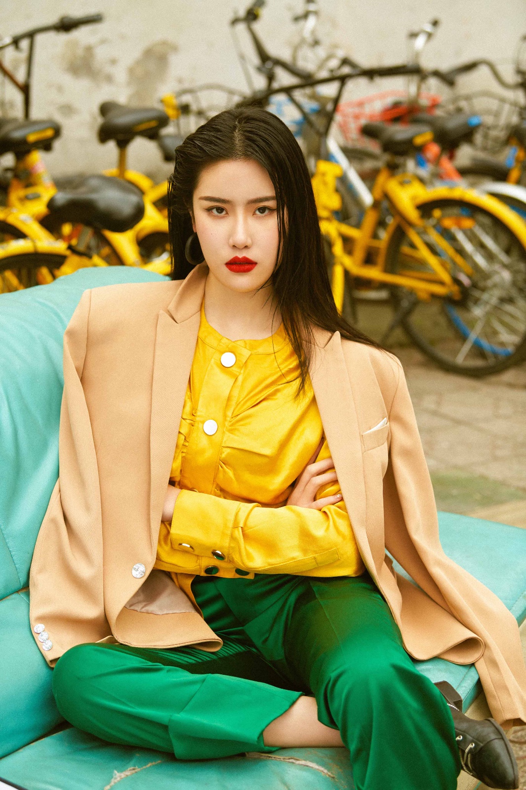 李莎丽